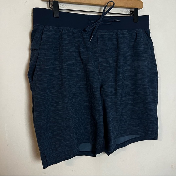 LULULEMON- T.H.E. Short Linerless 7" Heather Navy Athletic Gym Workout Running - Picture 4 of 7